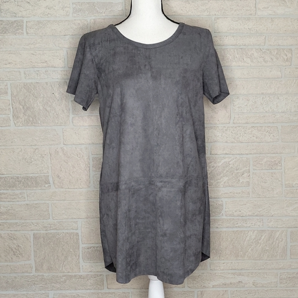 NWT OLIVACEOUS Faux Suede Sheath Dress Pull Over Gray